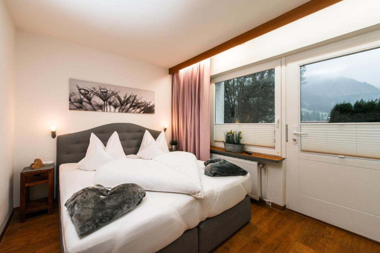 Gaestehaus Wildbach Mittelberg Exteriör bild