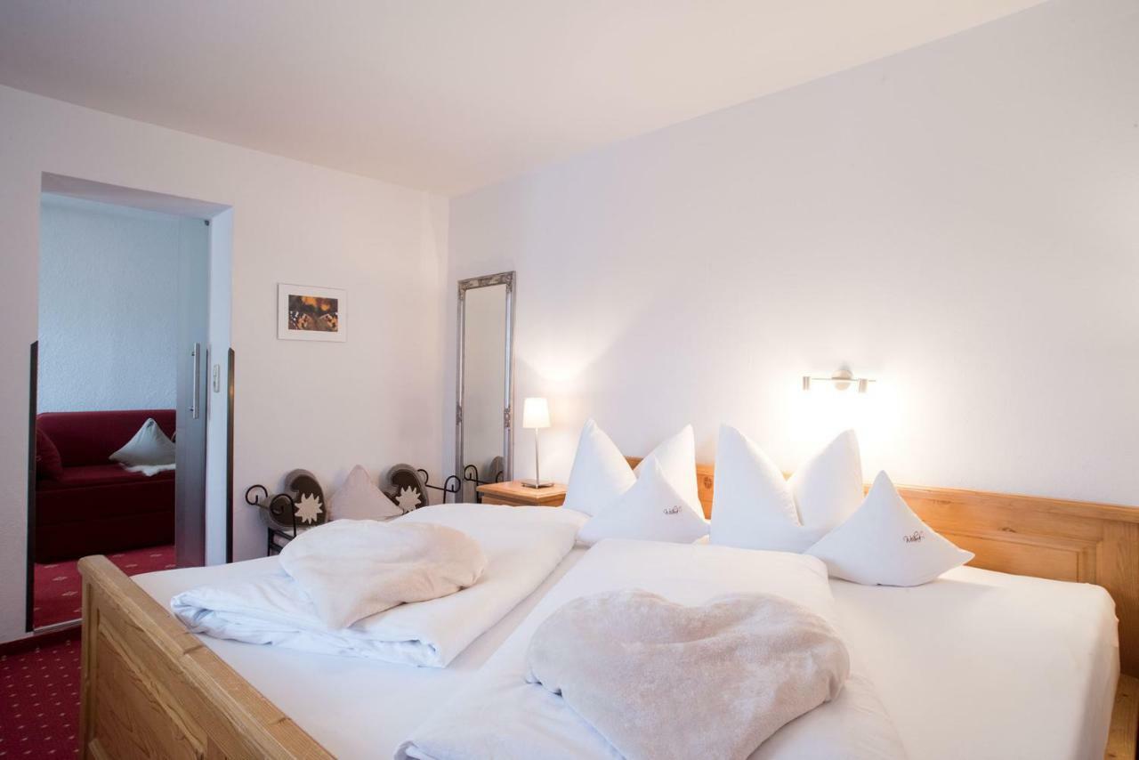 Gaestehaus Wildbach Mittelberg Exteriör bild