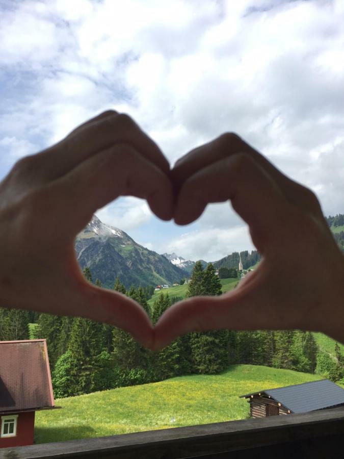 Gaestehaus Wildbach Mittelberg Exteriör bild