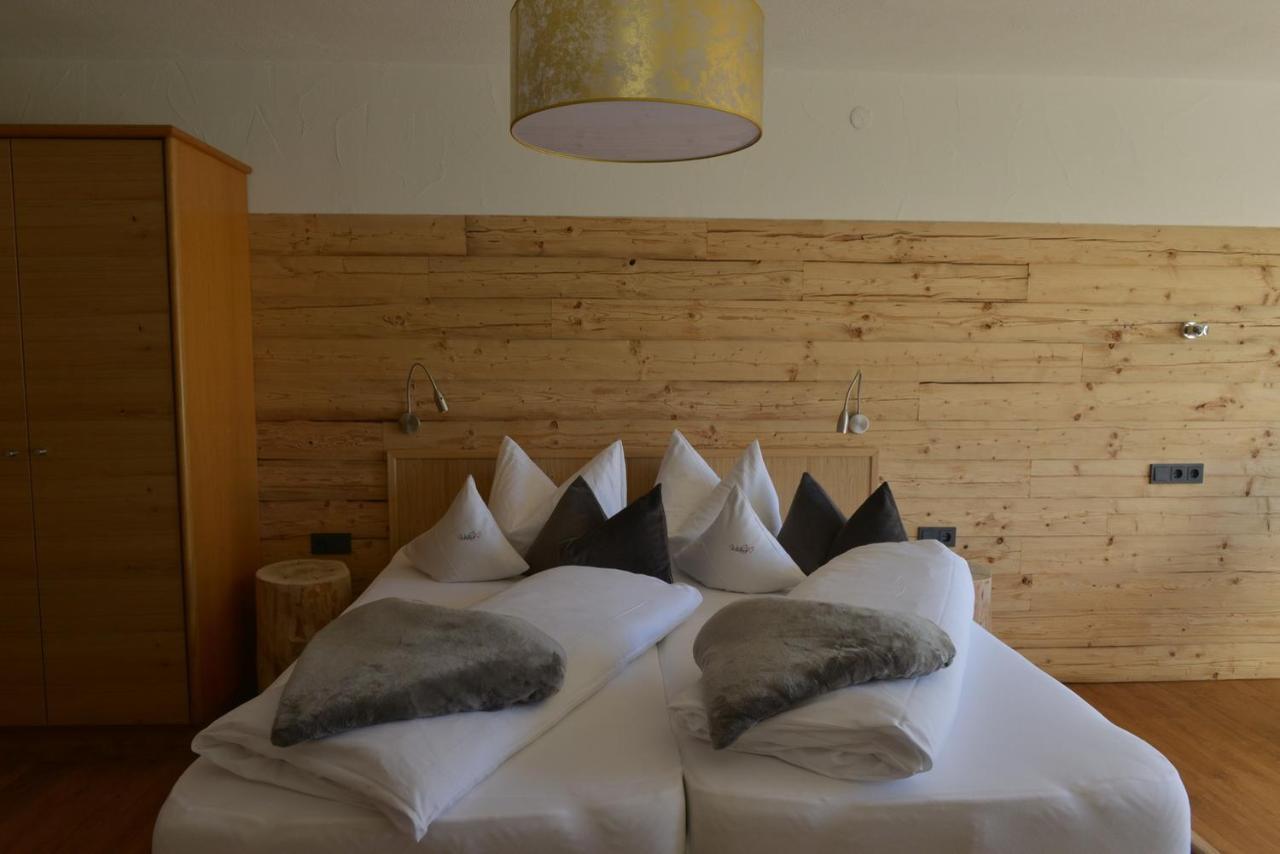 Gaestehaus Wildbach Mittelberg Exteriör bild